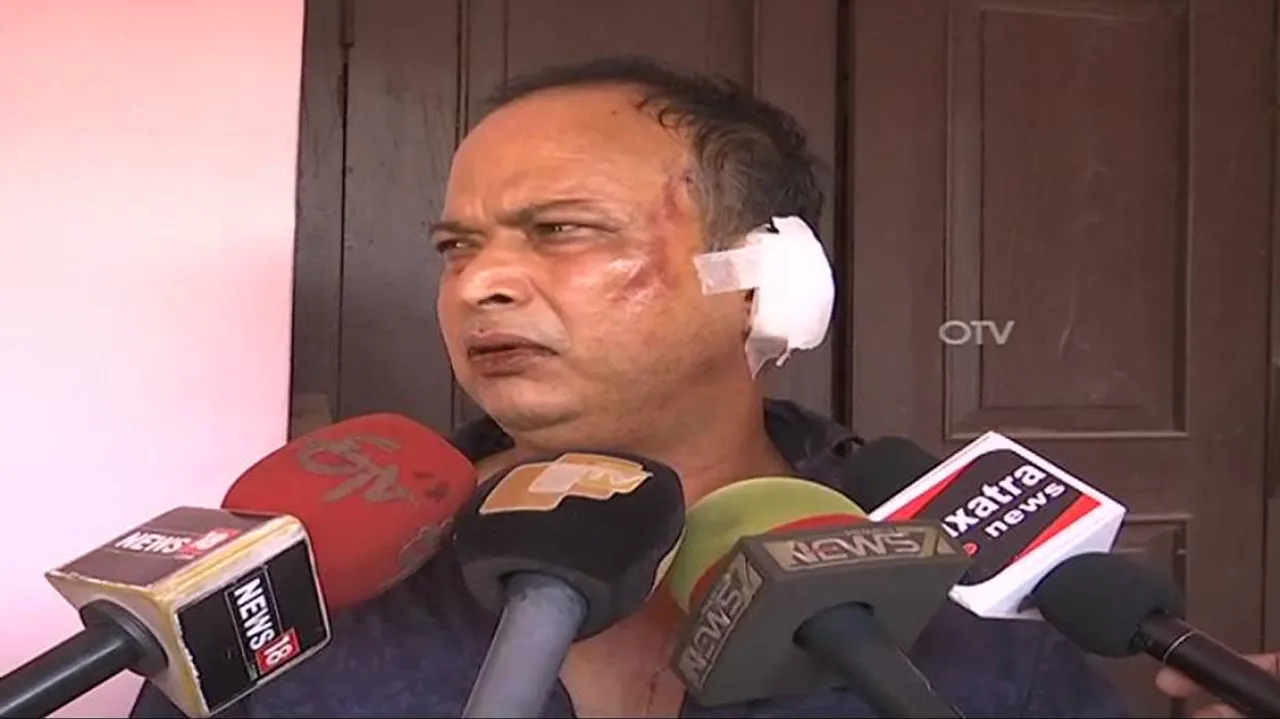 SCB medicos rough up patient’s attendants