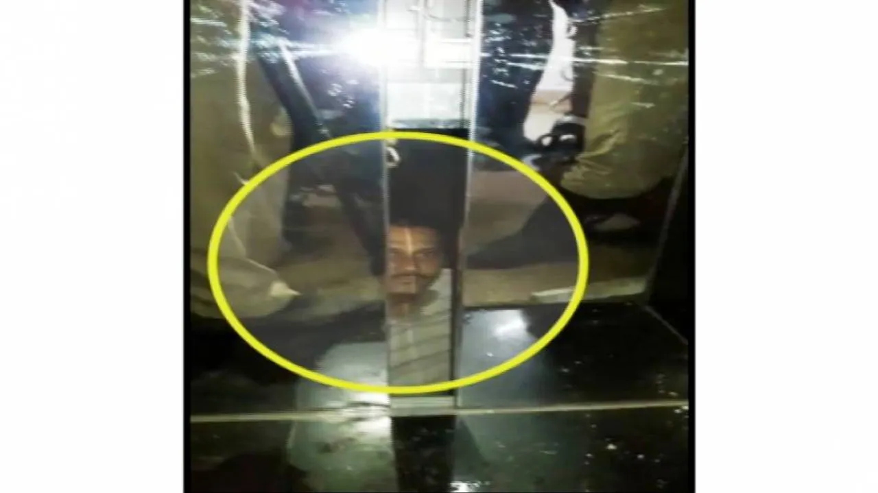Man gets stuck in Assembly lift, rescued after one hour