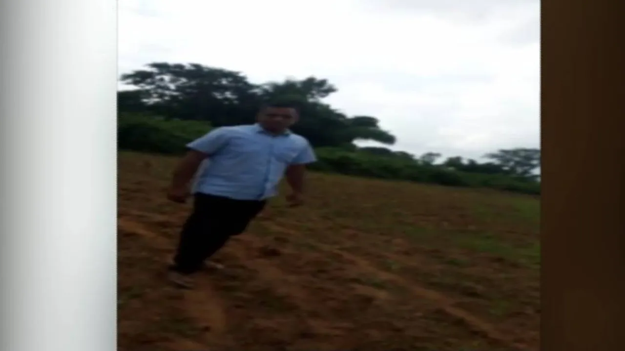 IIC shunted for razing maize crop to settle score