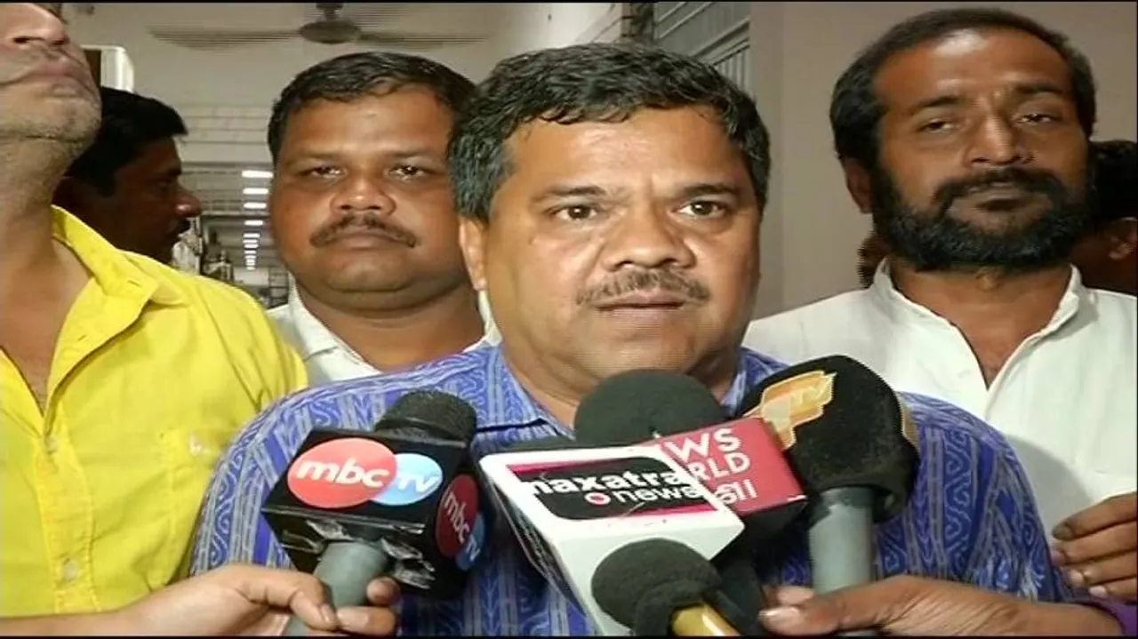 Satyagraha on Mahanadi row from Aug 8