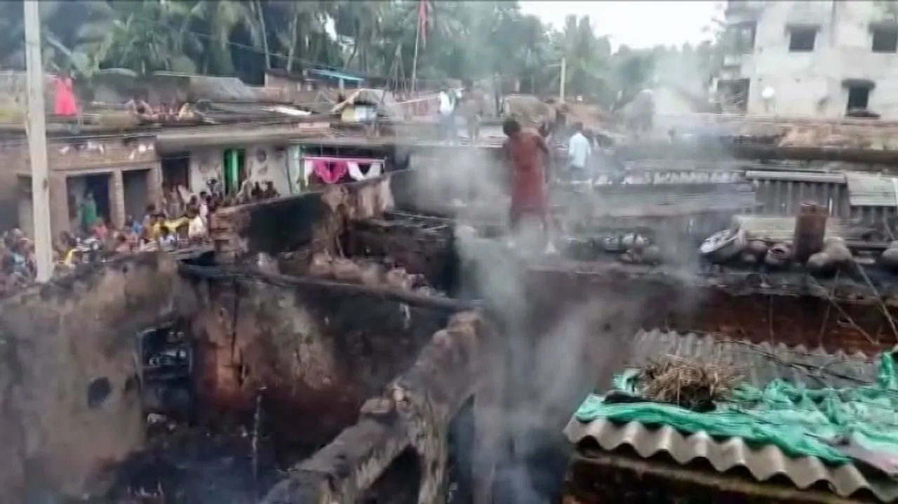 20 houses gutted in Niali fire   