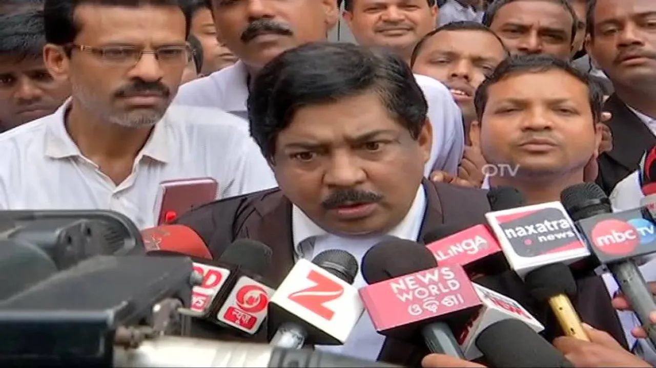 HC Bar Association fumes after CBI officials land at judge’s house