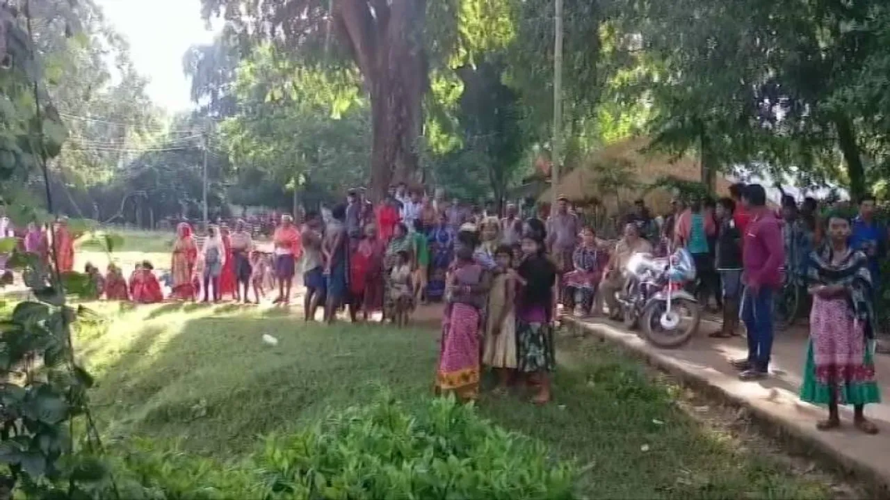 Man’s throat slit, neighbour detained