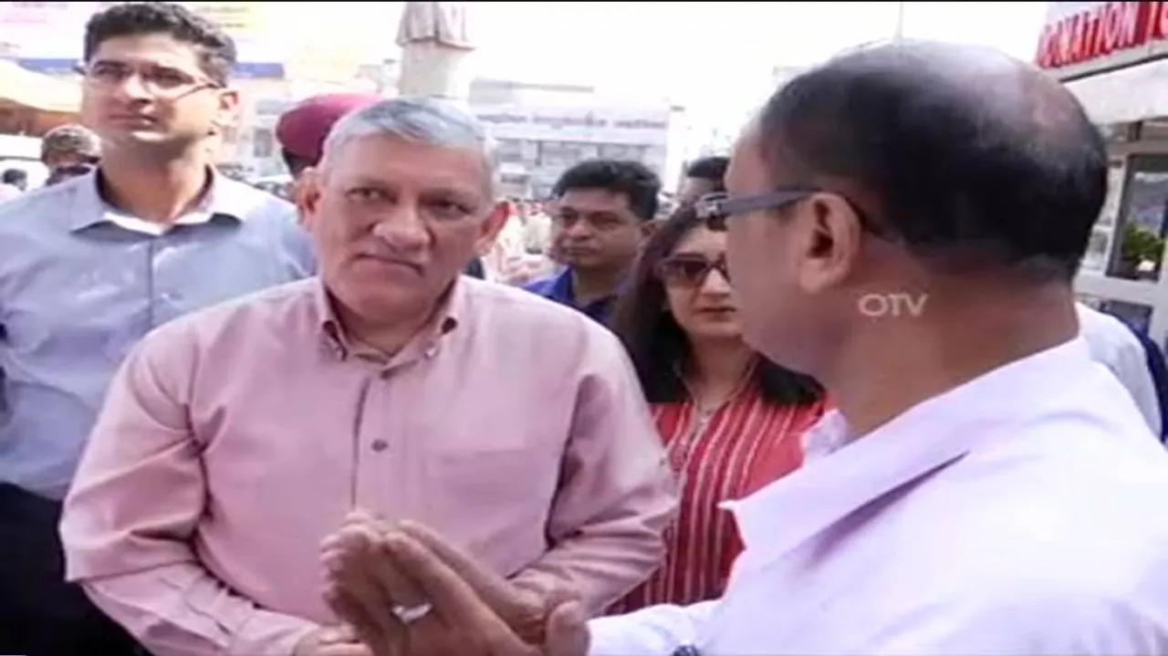 Army Chief General Bipin Rawat visits Puri Srimandir