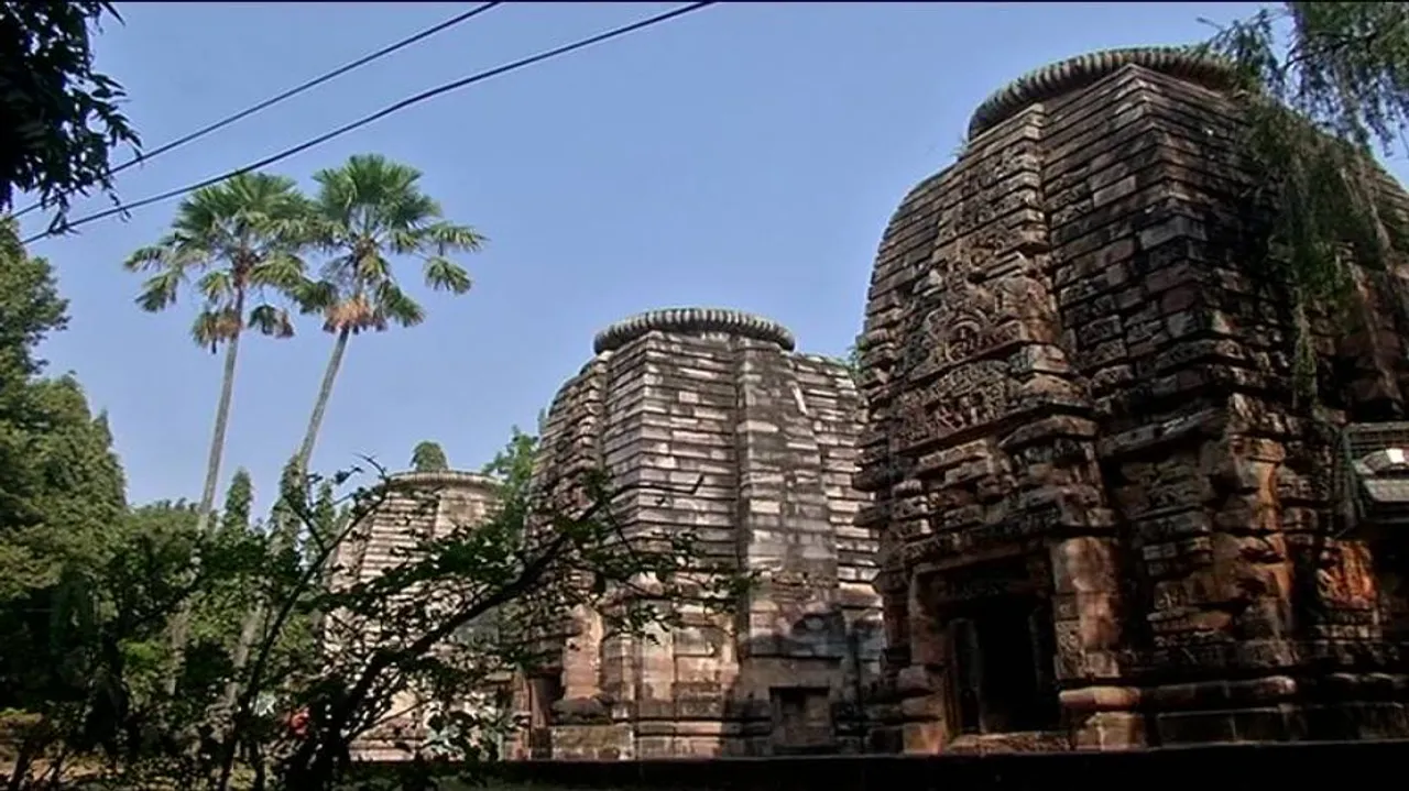 Gambling in temple: Police begins probe