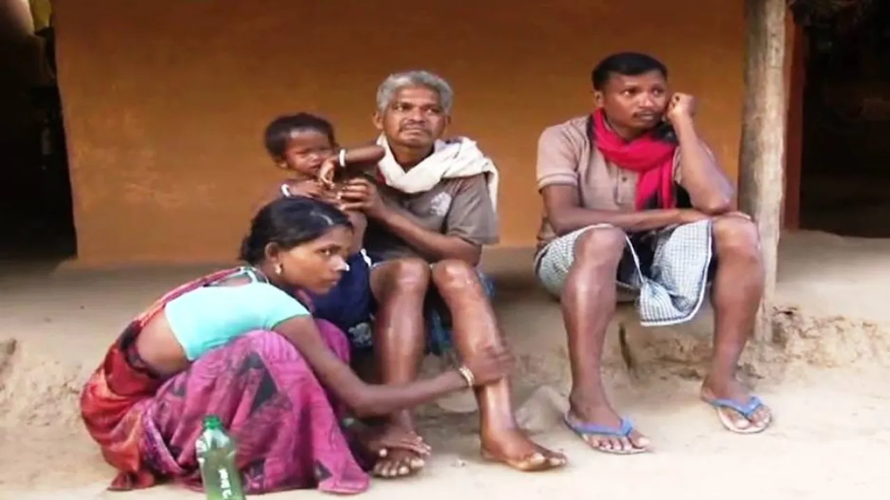 Maoists thrash 4 villagers in Praja Court in Malkangiri