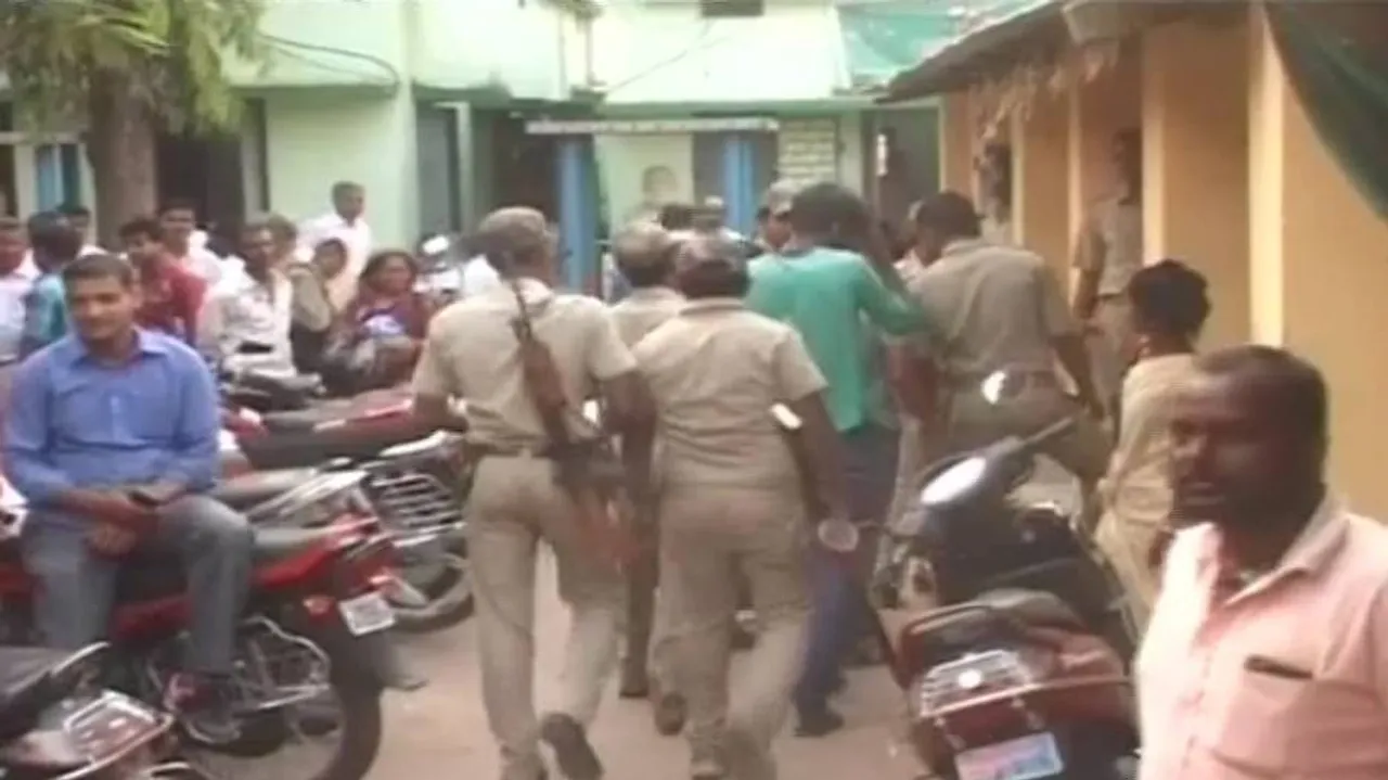 7 arrested for abusing, assaulting minor girl