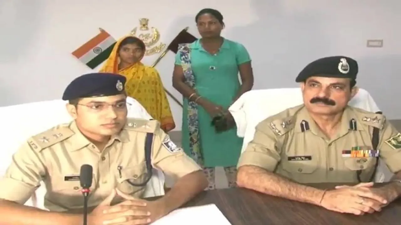 Woman Maoist with 1 lakh bounty surrenders