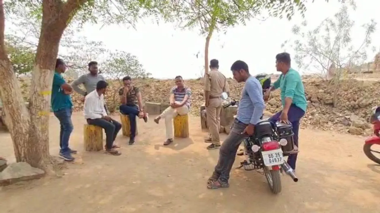 Bank Staff Robbed Off Rs 21 Lakh In Odisha