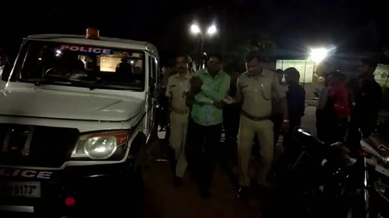 Miscreants open fire, loot biker in Cuttack