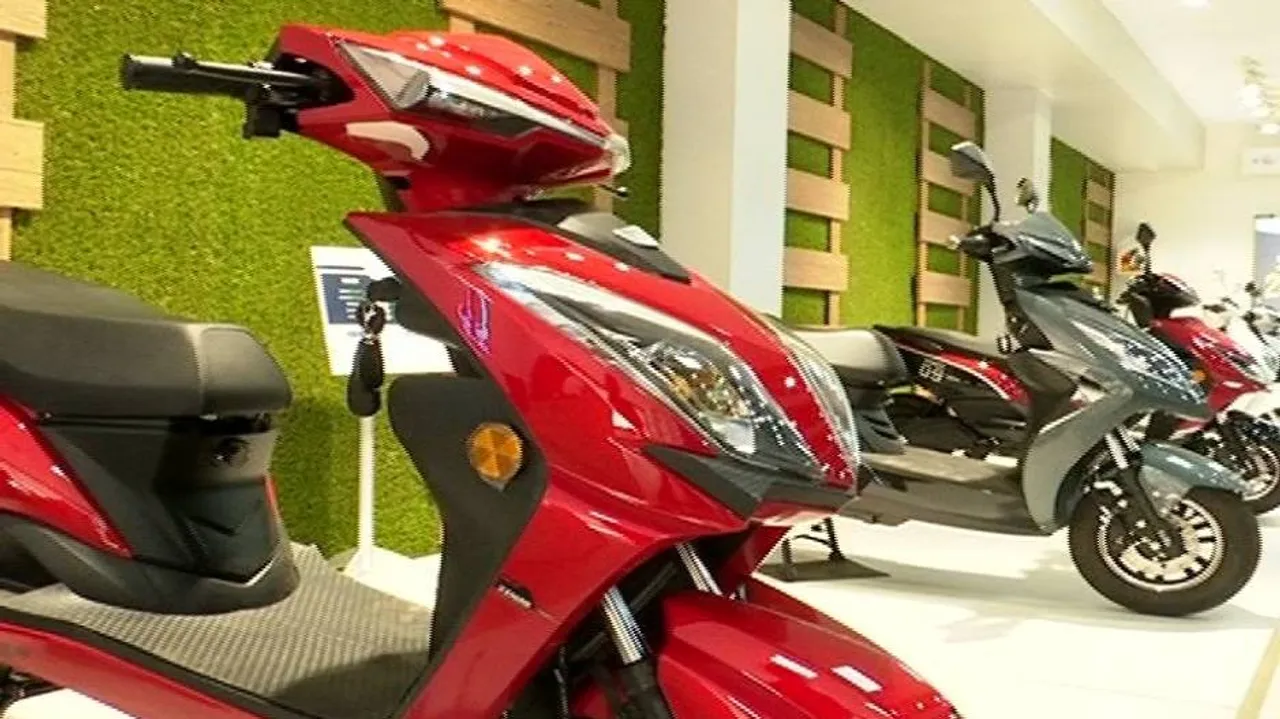 Electric Two-Wheelers' Sales Jump 132% In 2021: SMEV