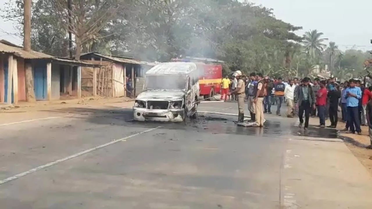 Mob Torches Police Van After Youth’s Death In Bhadrak