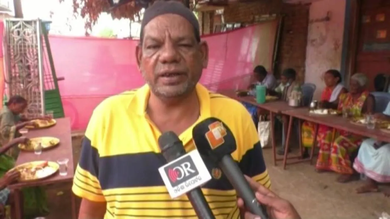 Selfless Service Paid Off: Poor Rayagada Man Earns Global Applause For Feeding Destitute