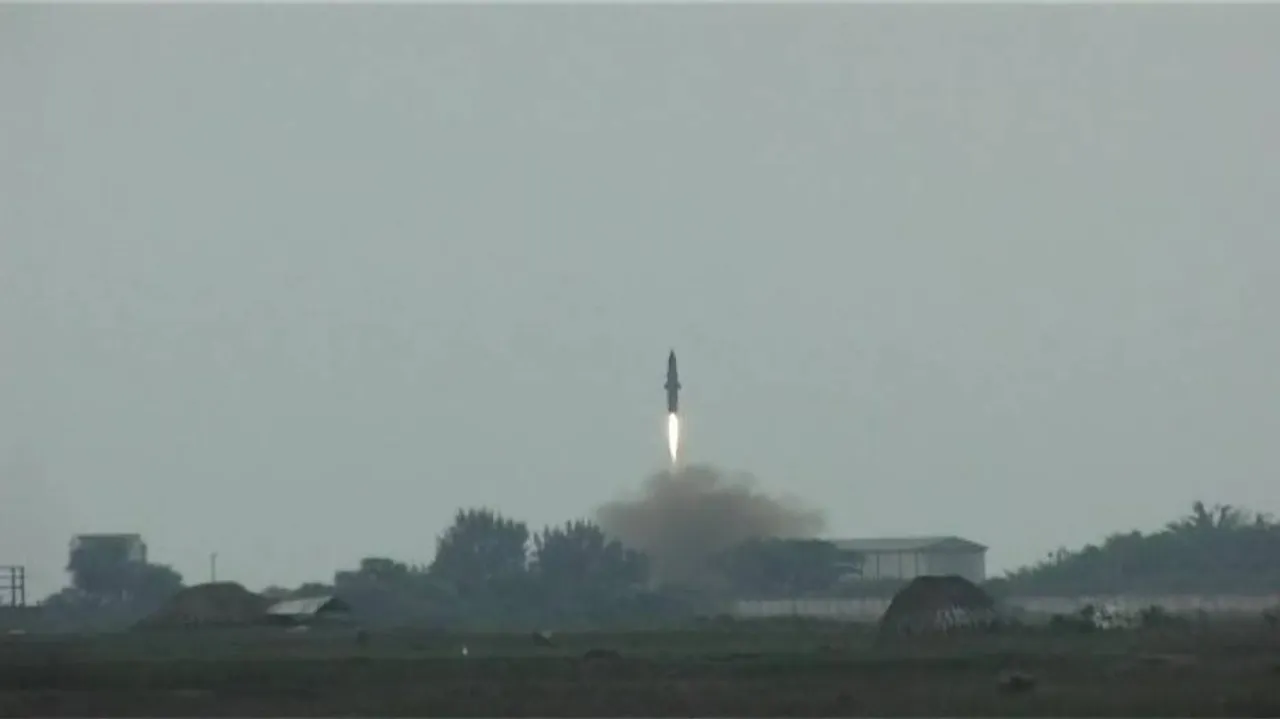 India successfully test fires Prithvi-II missile