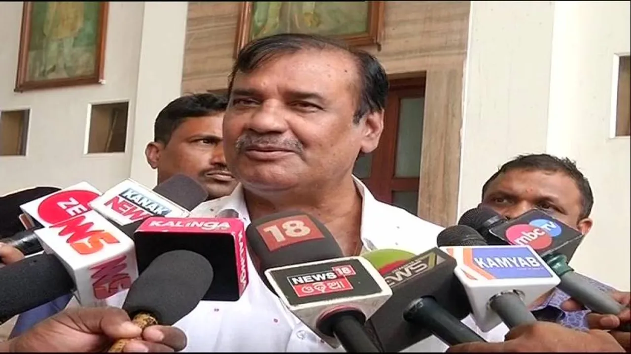 Decision on official tag to 'Bande Utkala Janani' soon: Minister