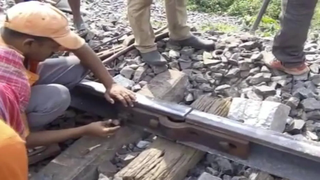 Mishap averted after crack detected on railway track in Balasore