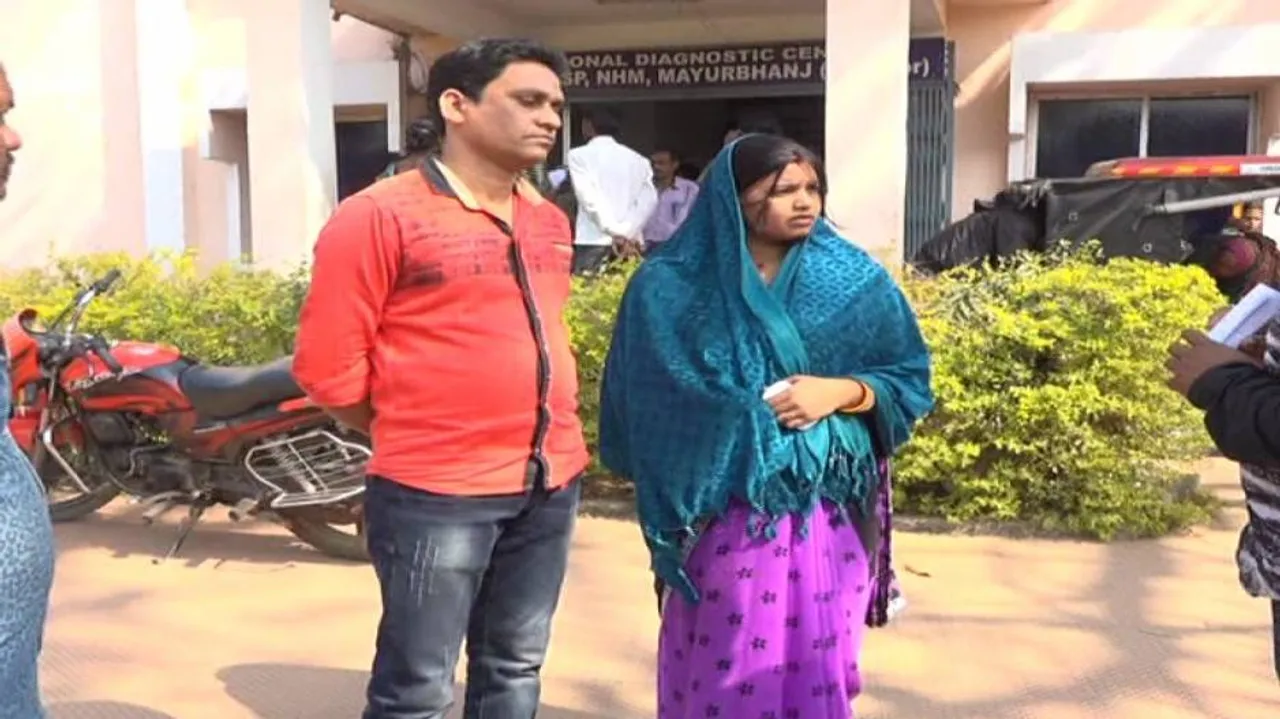 Diagnostic lab at Baripada hospital declares live fetus dead!