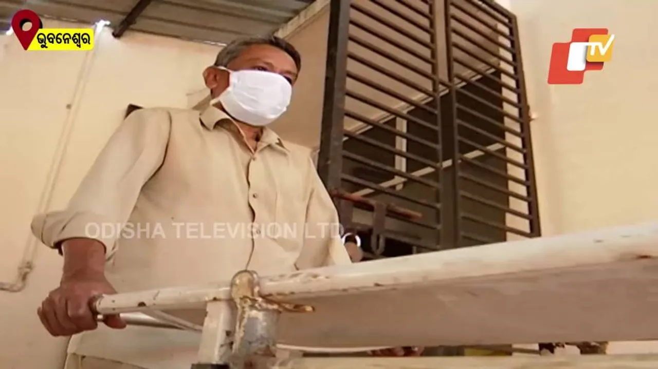 Living With The Dead: Story Of Odisha Man Who Has Done Over 20K Post-Mortems