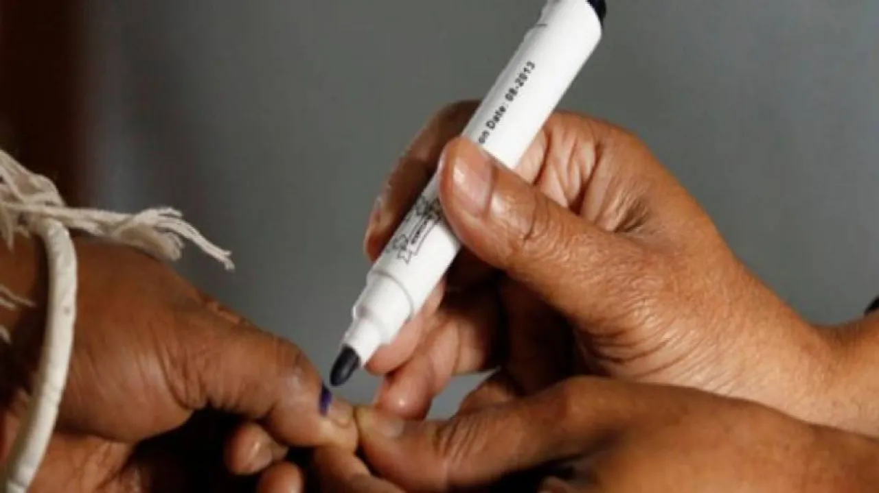 EC Allows Persons Deployed In Essential Services, Media To Cast Votes Via Postal Ballot
