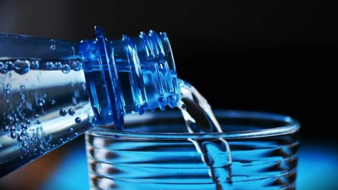 Czech scientists find way to extract water from air