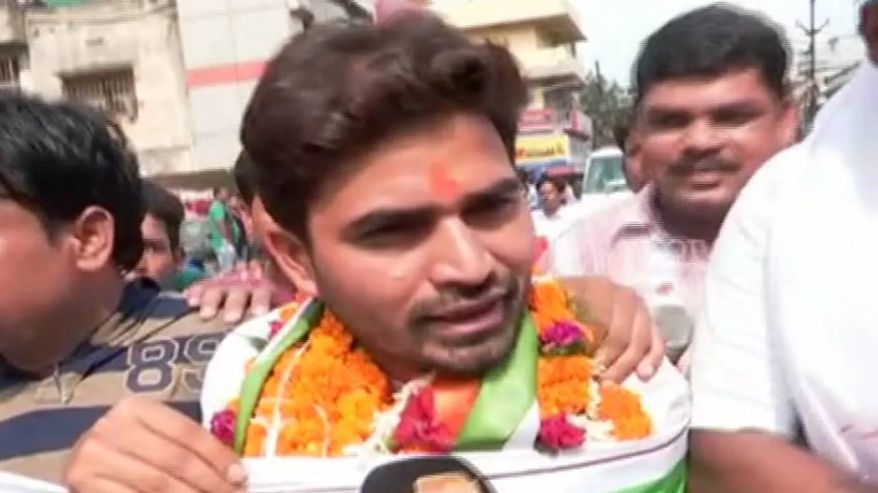 Muktikanta Biswal returns to a rousing reception in Rourkela