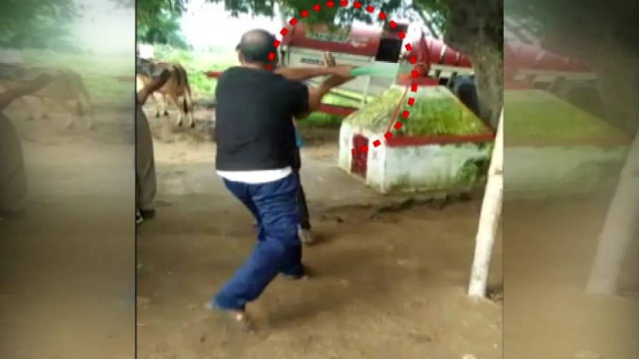 Youth Thrashed By Odisha Police Constable In Public, Video Goes Viral