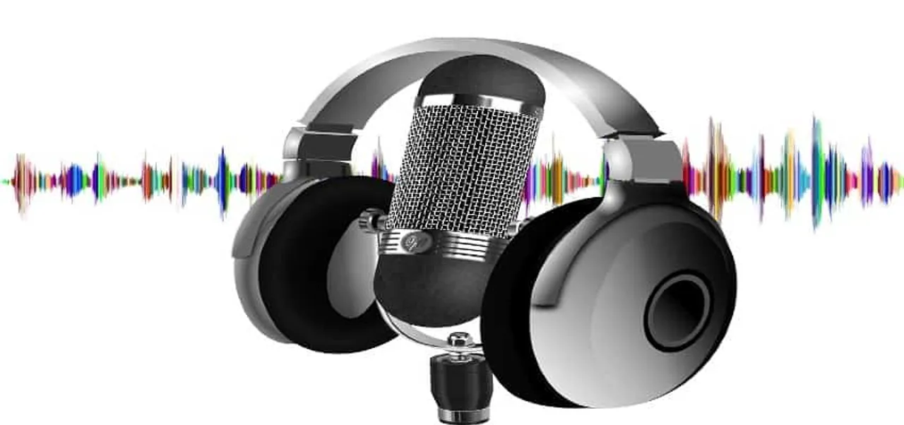 7 Best WordPress Podcast Plugins