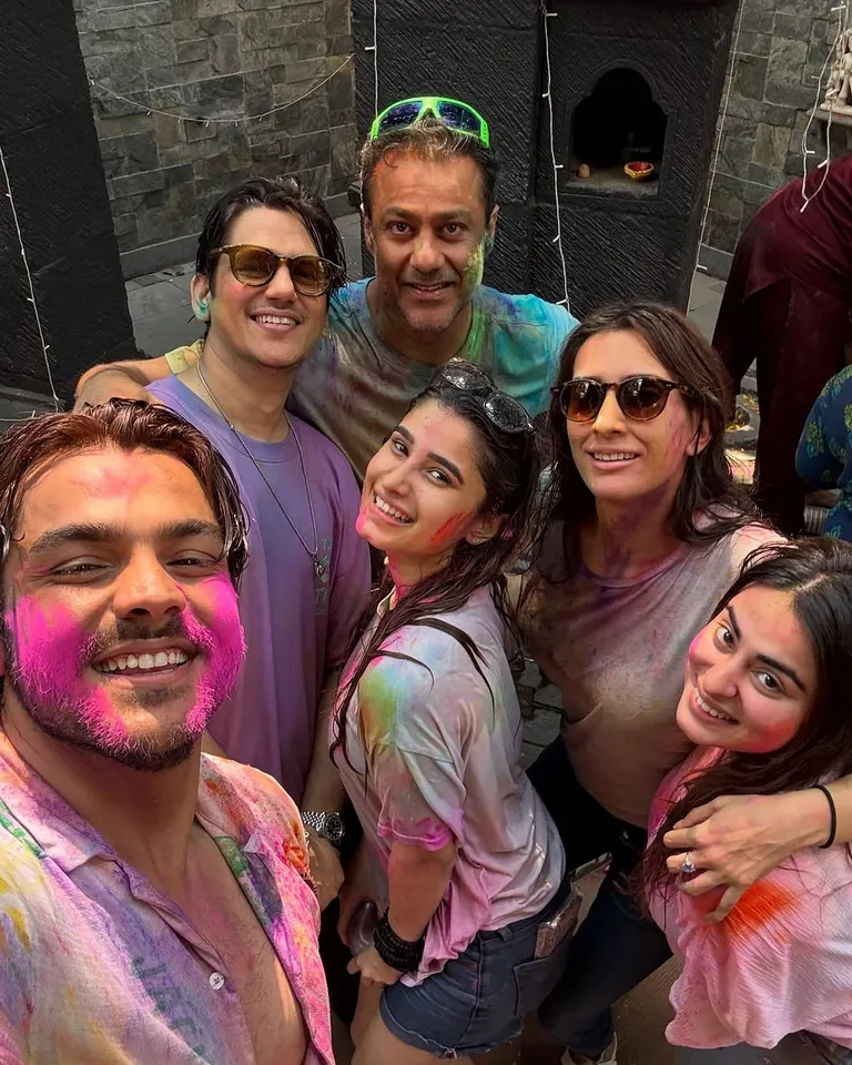 Holi