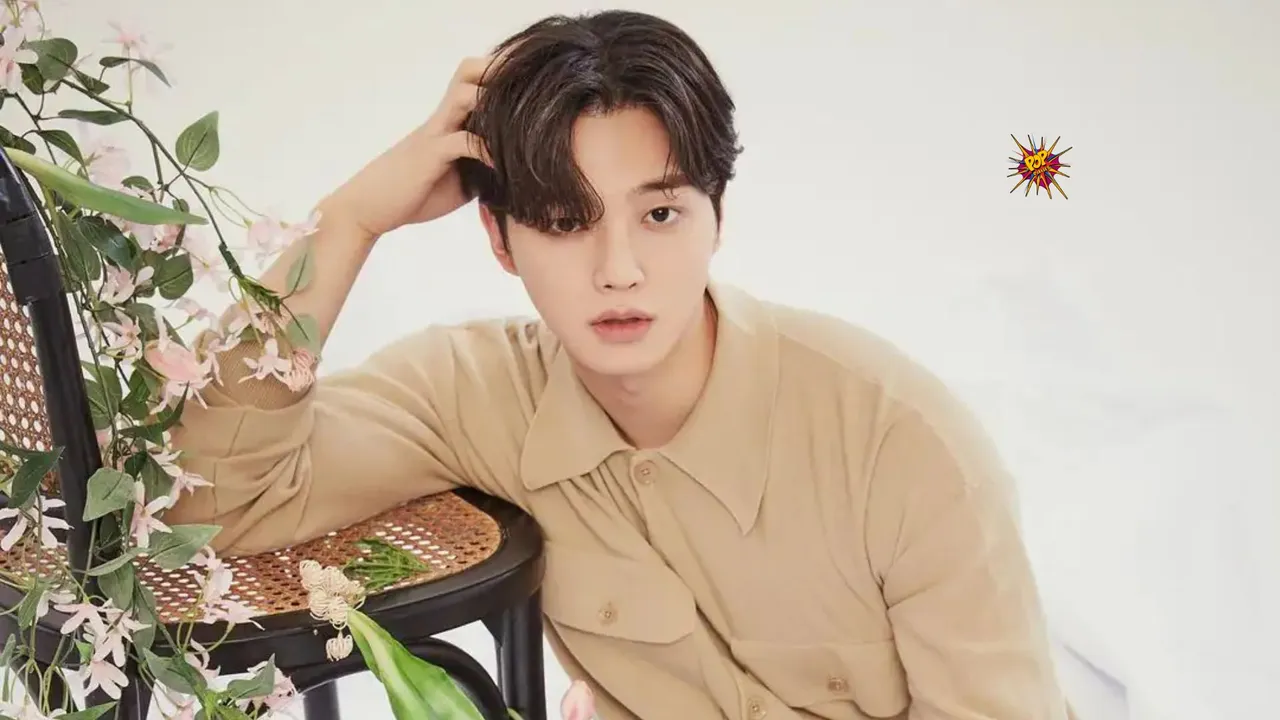 Actor Song Kang Announces Military Enlistment Date