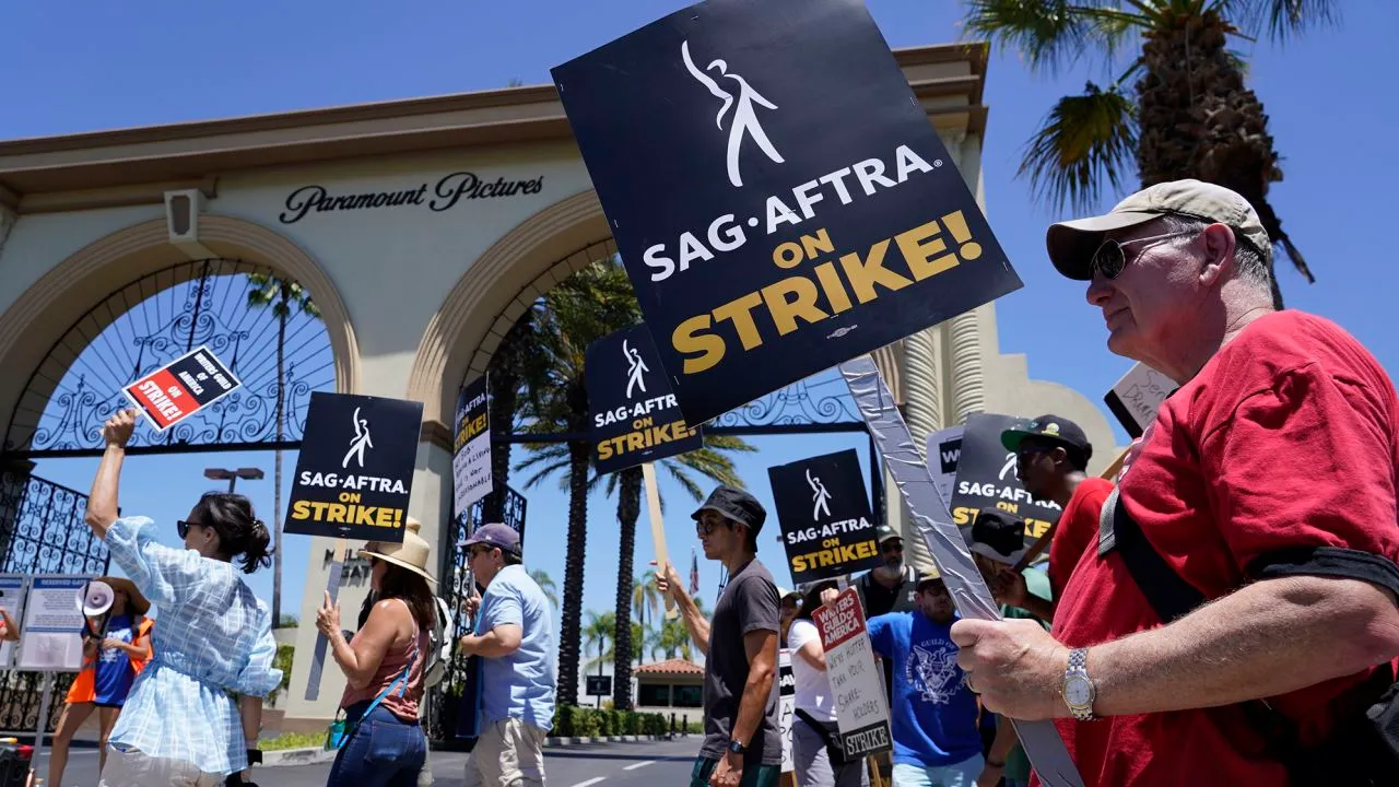 Sag strike.jpg