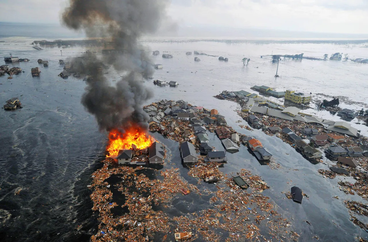 massive earthquakes, japan