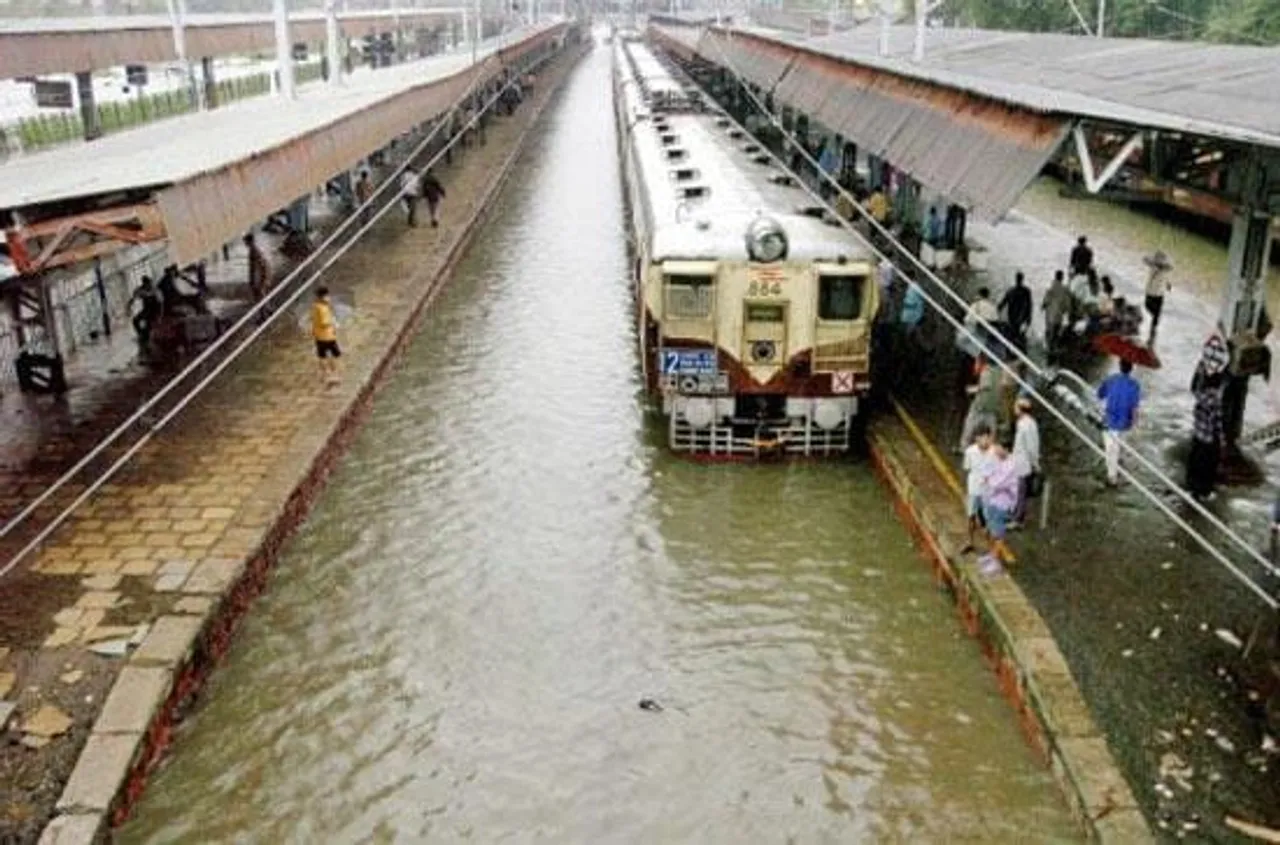 19 years of the Horrific 2005 Floods: See Unseen Pictures