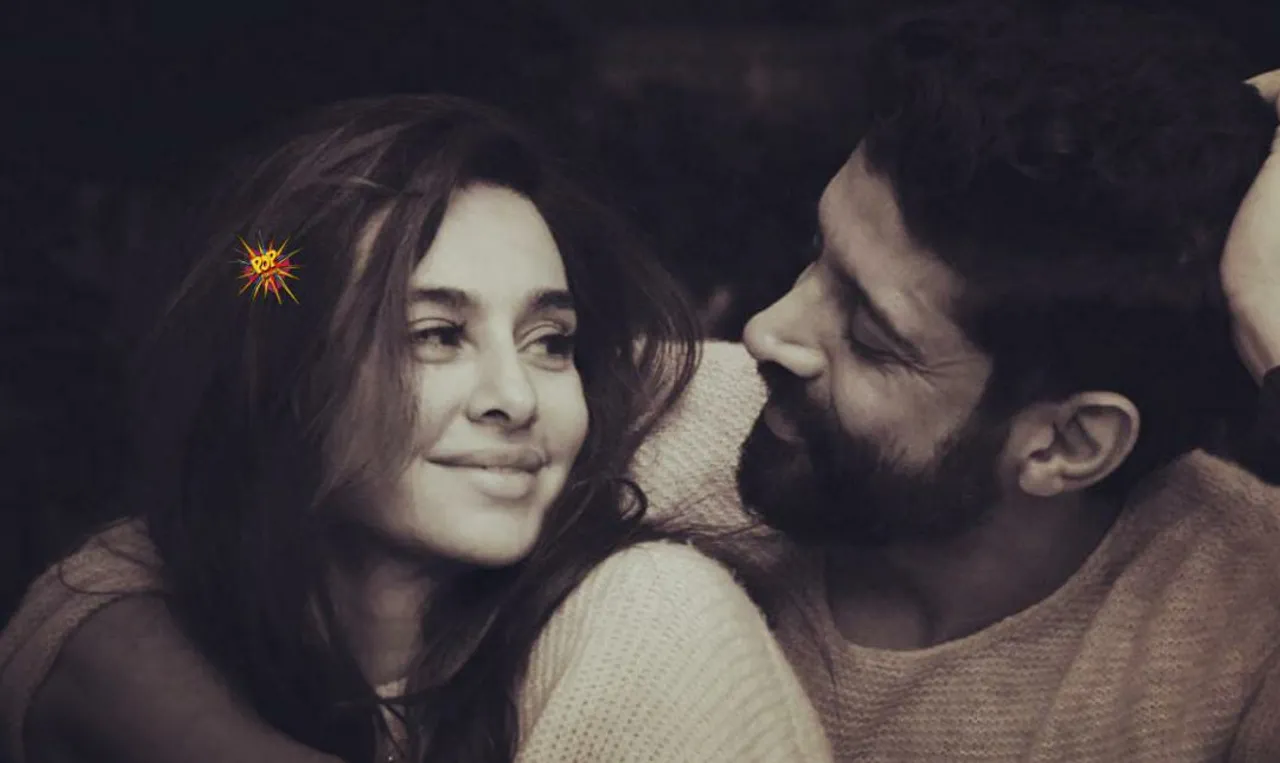 Revealing the guest list of Farhan Akhtar and Shibani Dandekar's wedding.