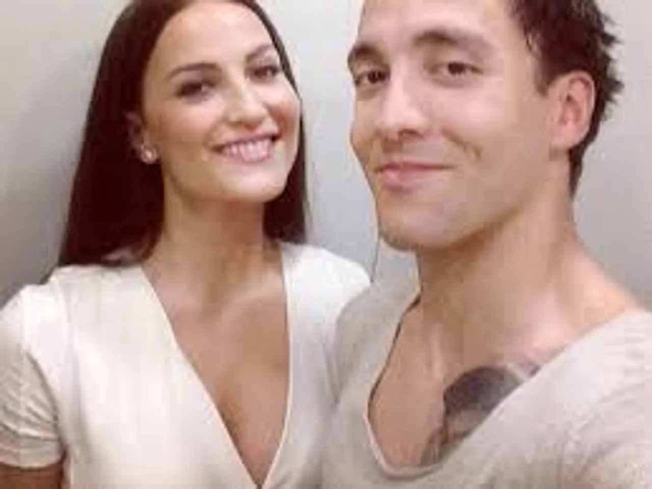 It's not always a bed of roses: Maniesh Paul puts forth the plight of actors as Elli Avram recounts her brother's brain tumour