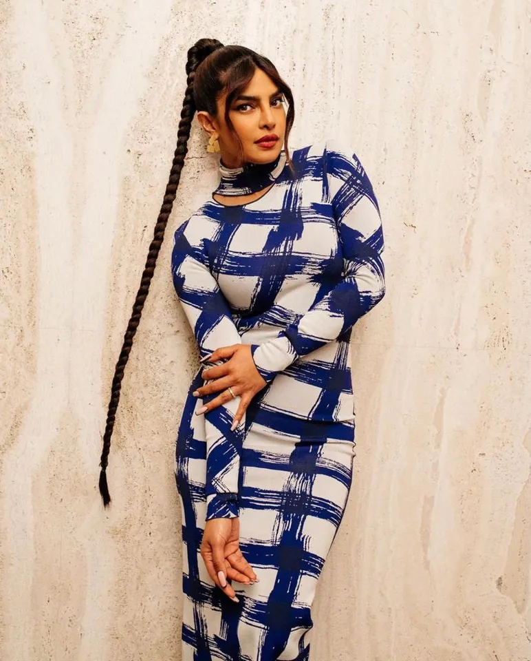 Desi-girl-gone-global Priyanka Chopra keeps its desi in The Matrix Resurrections!