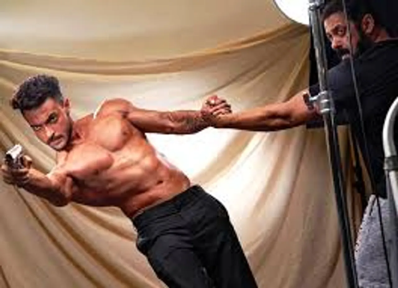 Aayush Sharma pens a heartfelt note expressing his gratitude towards Salman Khan post the success of 'Antim: The Final Truth'