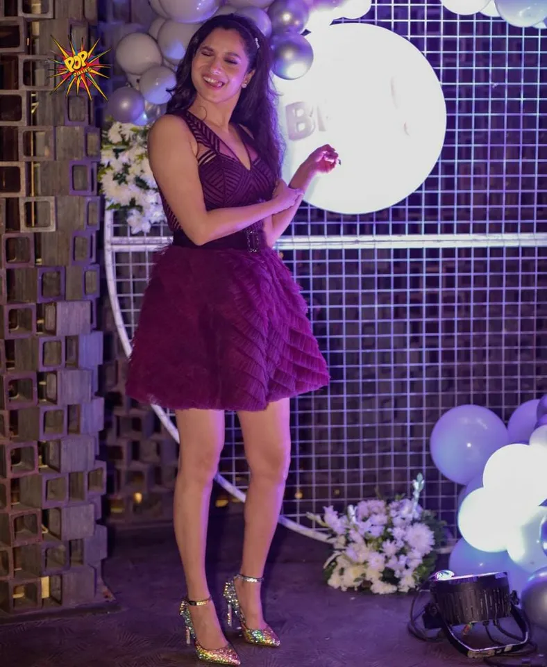 Vicky's bride to be Ankita Lokhande enjoyed her heart out at bachelors party