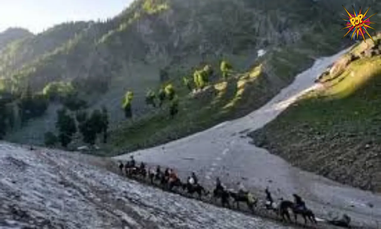 Visit Heavenly Paradise today!IRCTC Announces 6- Day Tour from Mumbai to Kashmir! Happy Holidays! :