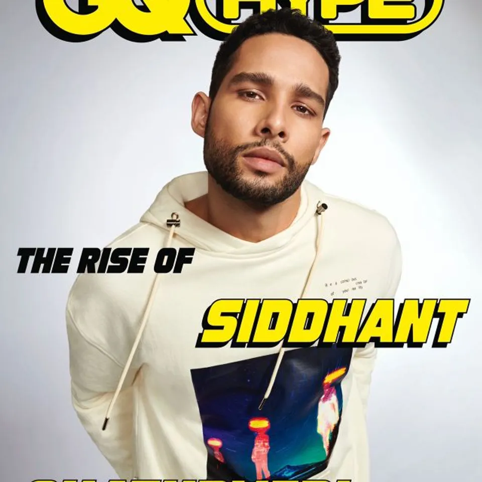 Siddhant Chaturvedi recently graced the cover of a leading magazine, with the cover line – ‘The Rise of Siddhant Chaturvedi’!!