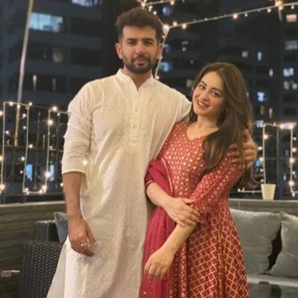 Mahhi Vj gets threatened by a man. Claims he hit her car and gave rape threats