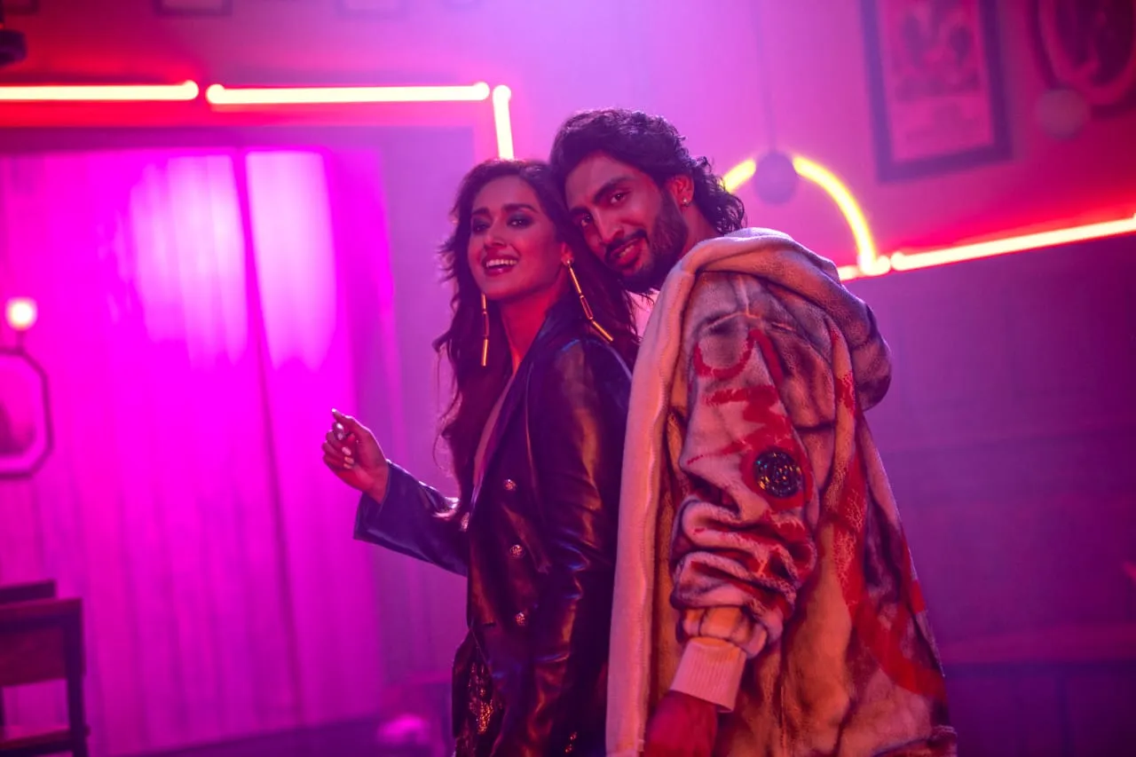 Vinod Bhanushali’s Ooo Ooo with Qaran and Ileana D’Cruz is out now on Hitz Music
