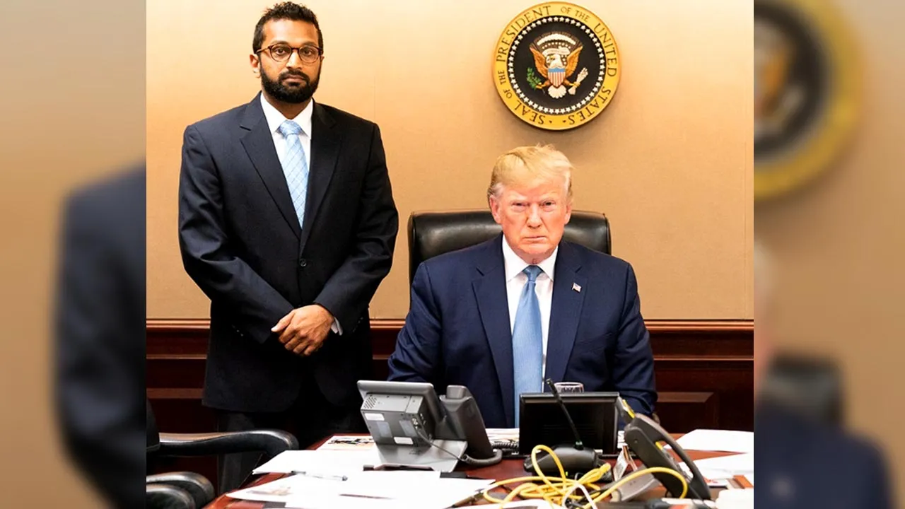 Donald trump appoints FBI director