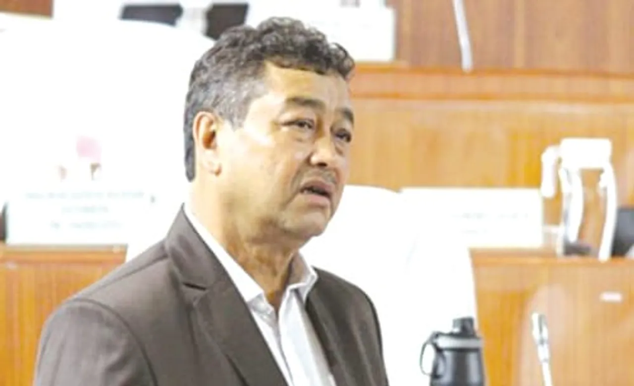 Ronnie V Lyngdoh