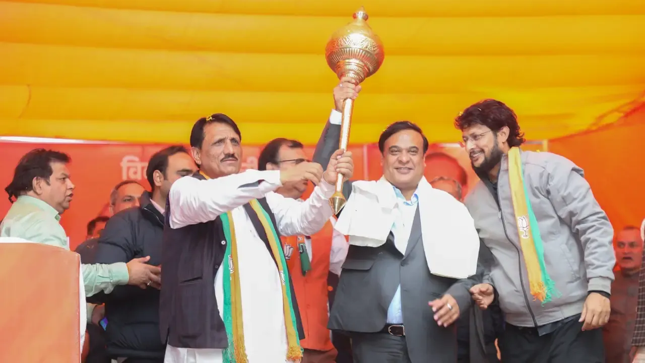 Assam CM Slams Delhi Govt At Election Rallies, Promises Better Governance Under BJP