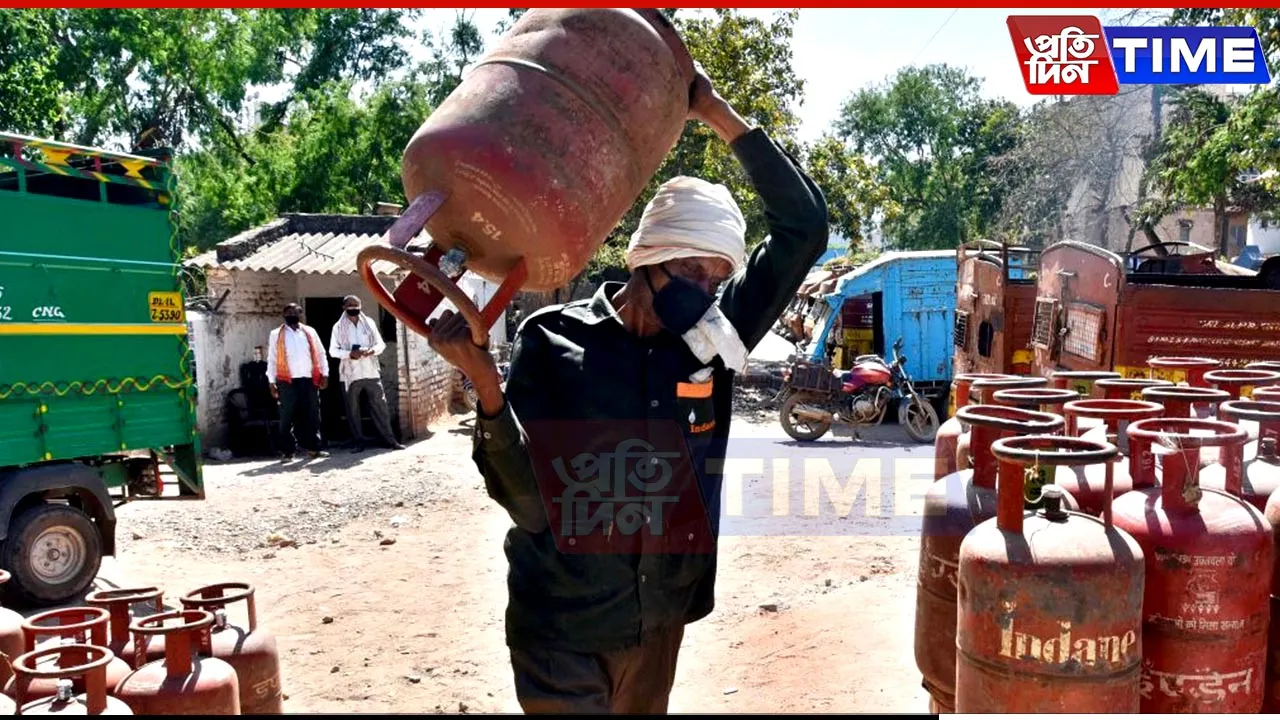 9 Years of Ujjwala Yojana: Over 10 Crore Families Empowered with Clean Cooking Fuel
