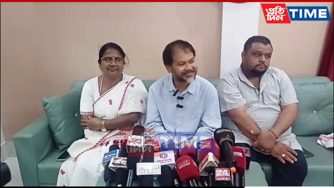 Akhil Gogoi Backs Gaurav Gogoi, Urges United Opposition to Defeat BJP in 2026 Assam Polls