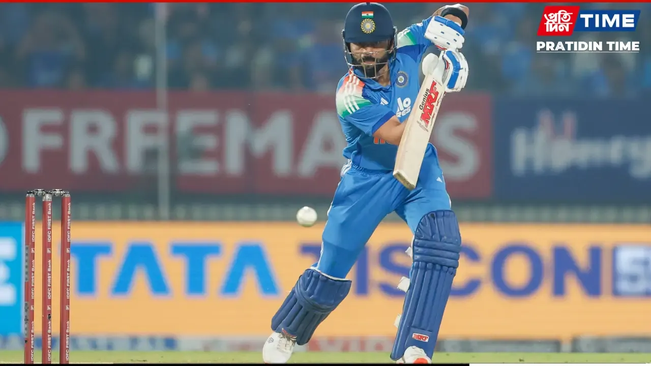 Virat Kohli batting against New Zealand on Sunday