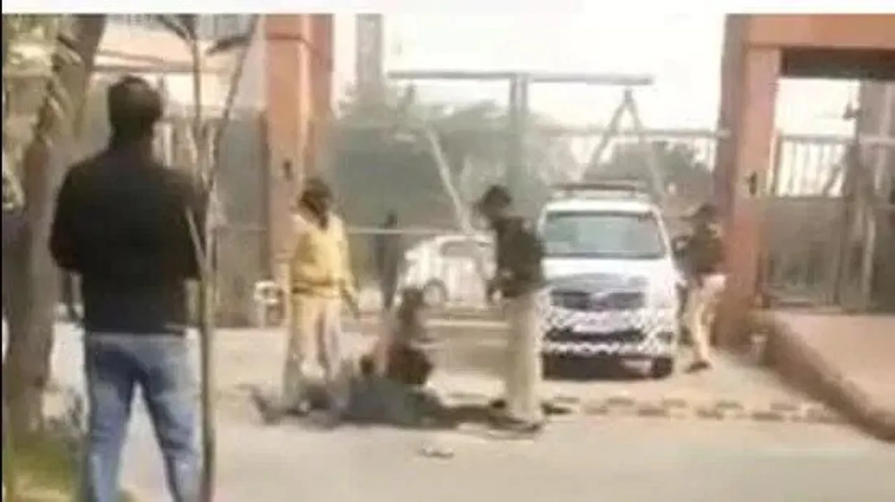 Man Sets Himself On Fire Outside Supreme Court