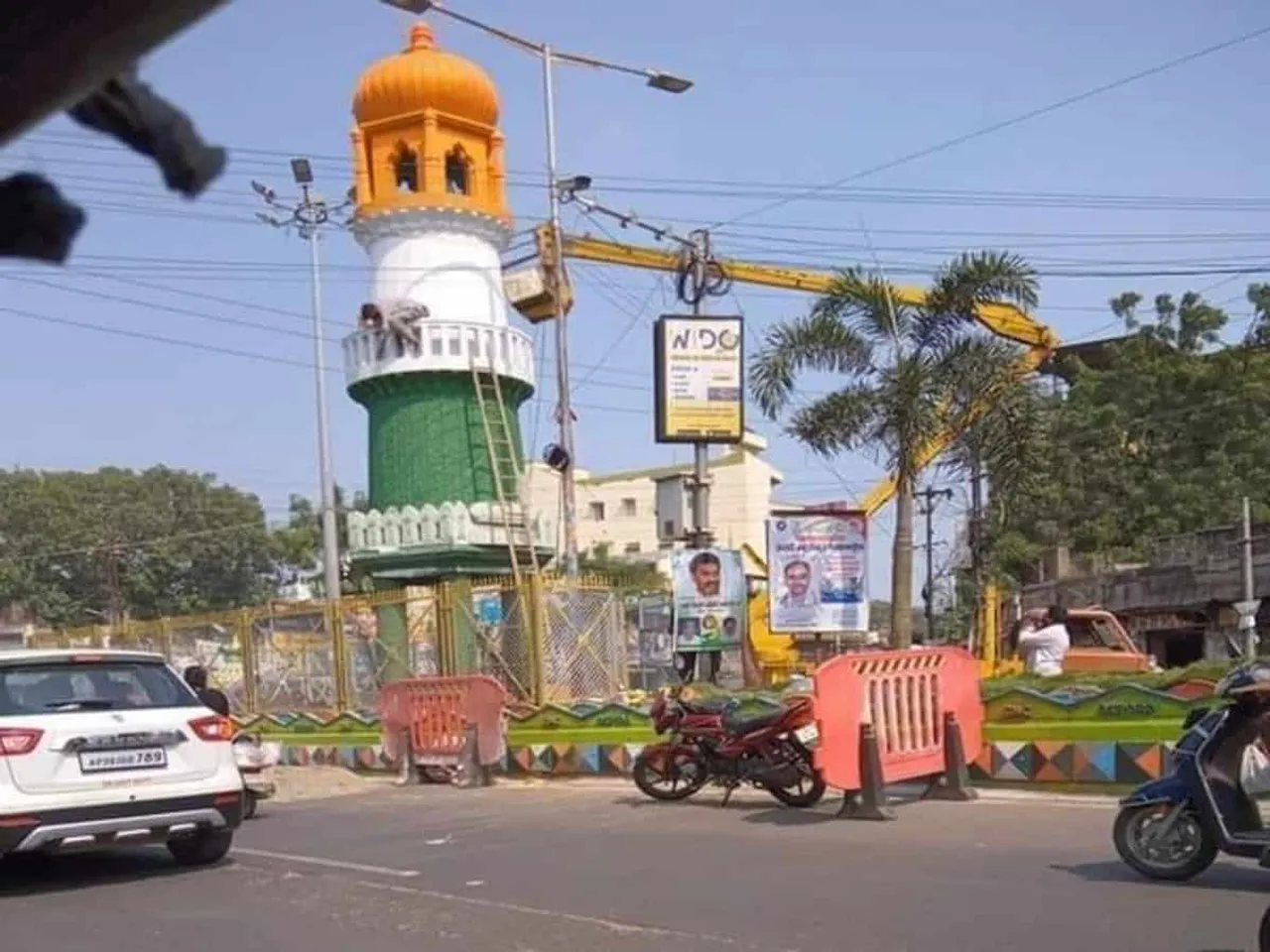 Jinnah Tower In Andhra Painted In Tricolor