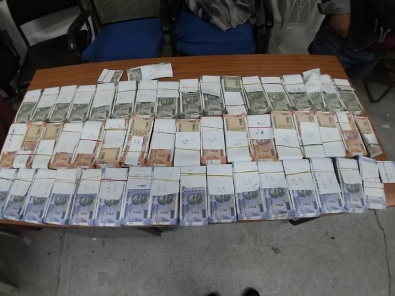 Mizoram Woman Held With Over Rs 11 Lakh Fake Indian Currency